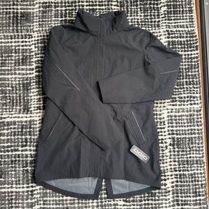 BRAND NEW “OGIO” mens rain/windbreaker jacket